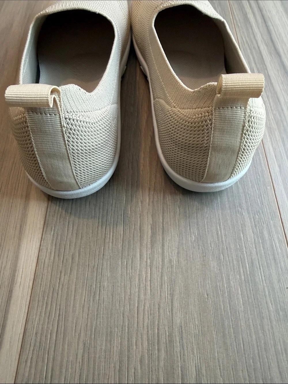 Comfortview Women's Ivan Knit Cream Color Sneakers Size 9